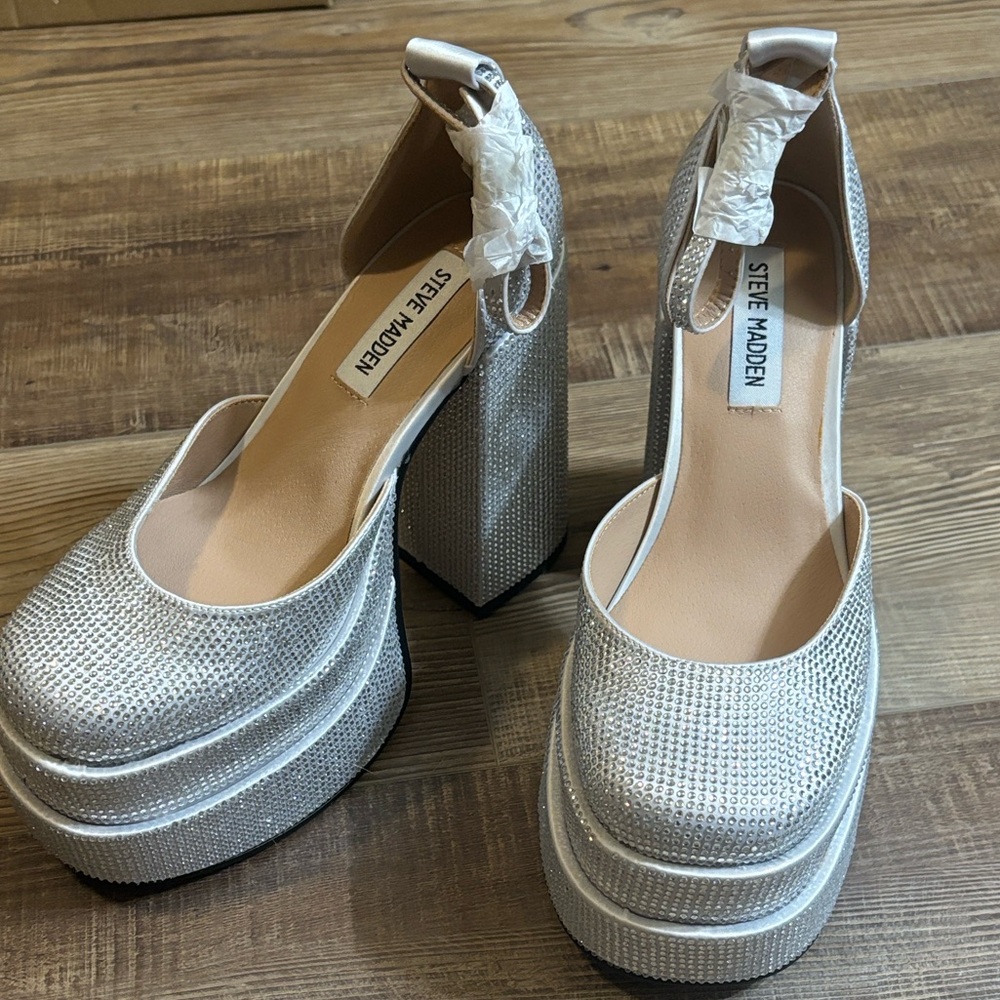 Steve Madden Charlize Rhinestone Chunky Silver Platform Shoes - Picture 2 of 8